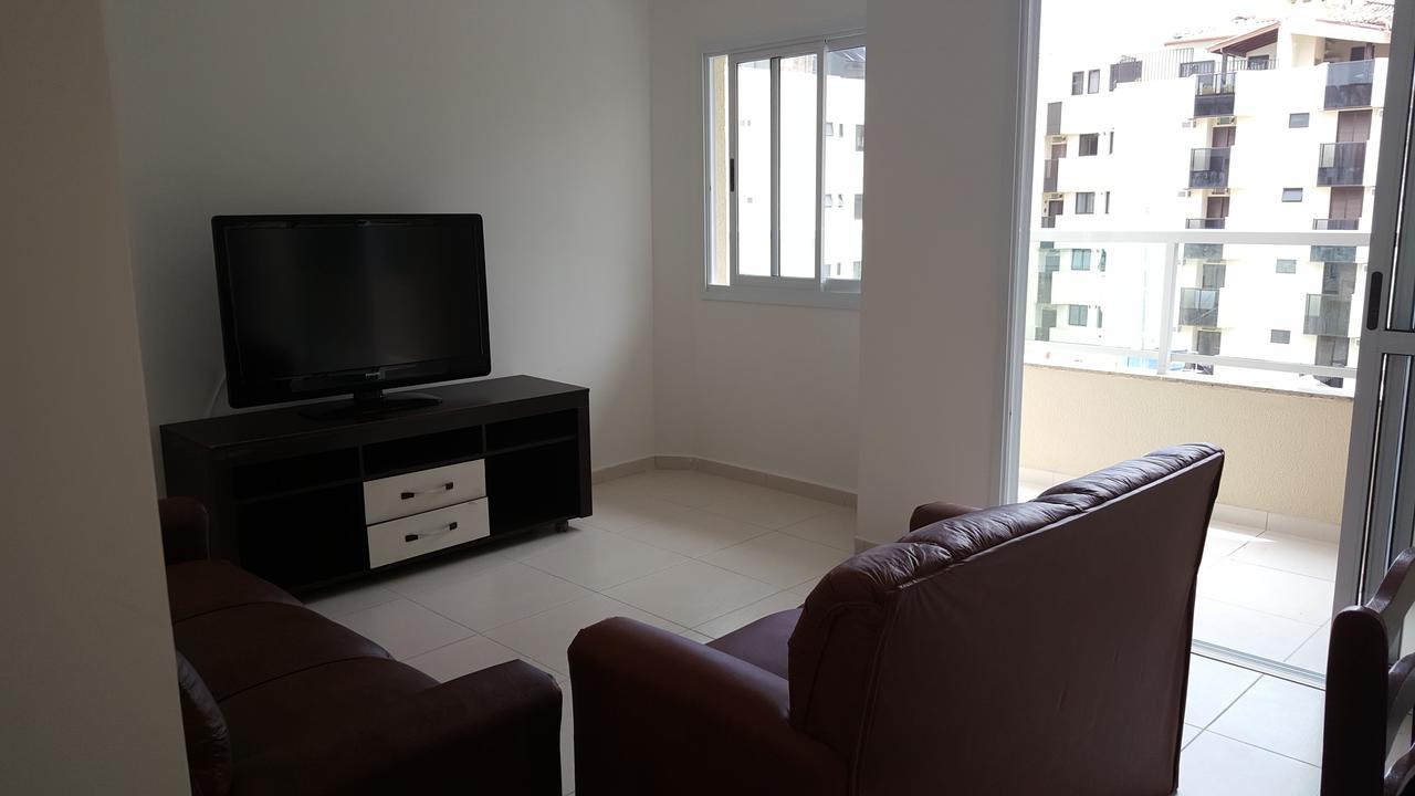 Condominio Newton Ximenes 30 Metros Da Praia Ubatuba Exteriör bild